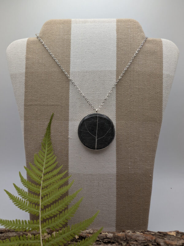 Skeleton Leaf Pendant - Image 2