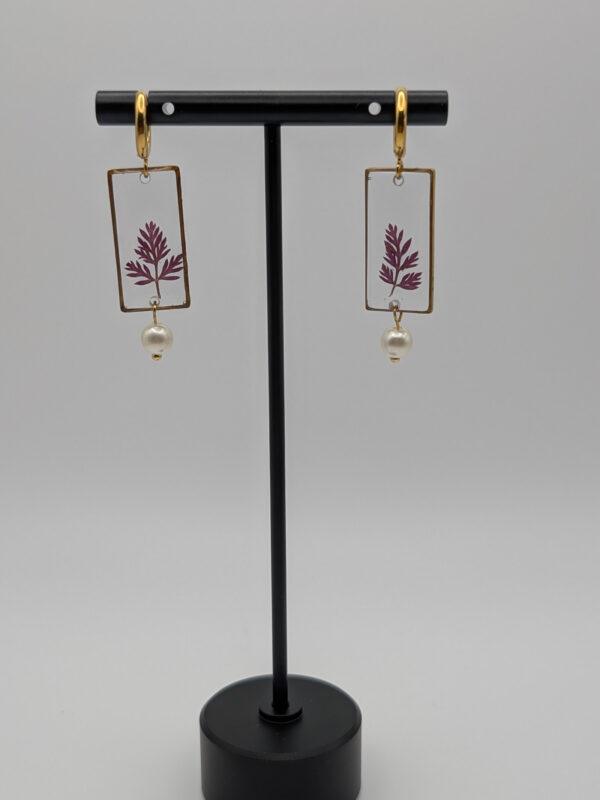 Wild Carrot Leaf Earring